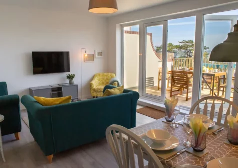 The living & dining area at Gweld y Mor, Saundersfoot