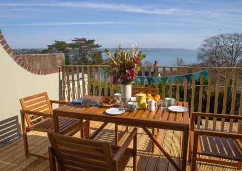 The balcony & alfresco dining area at Gweld y Mor, Saundersfoot