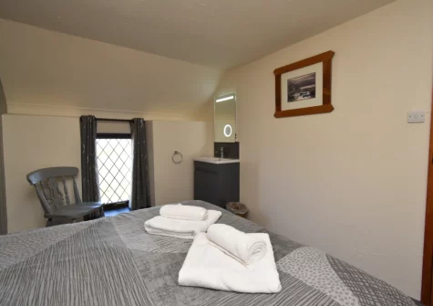Bedroom #1 at Hafan Penrhyn, LLanrhian