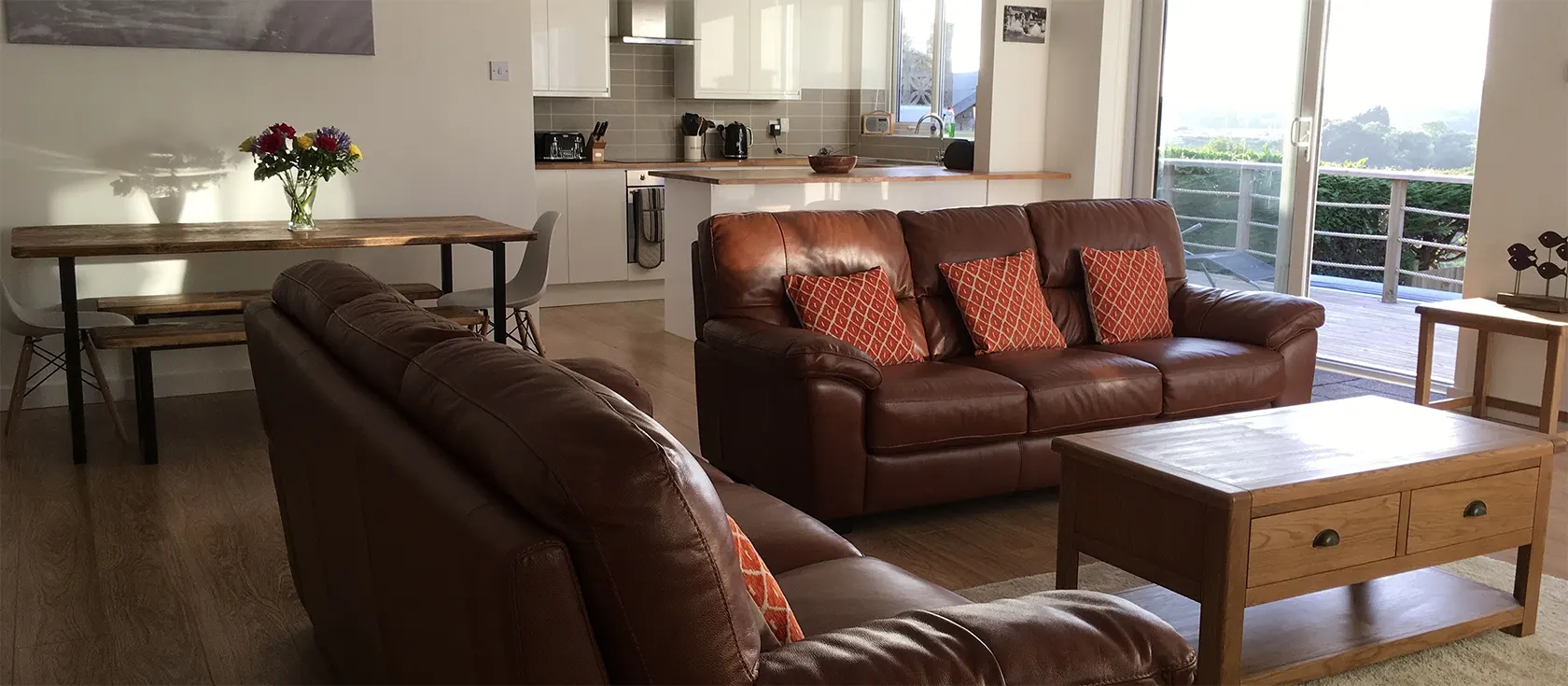 Harbour View, Saundersfoot, is a three-bedroom family home newly refurbished to a high standard with plenty of modern features. The house has large windows throughout, making the most of the coastal views and fantastic outside space with a hot tub.