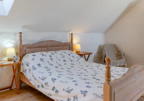 Bedroom #1 at Harmony Cottage, Trefasser