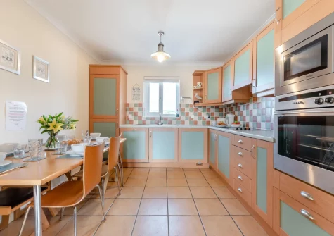 The kitchen & dining area at Heddfan, Broad Haven