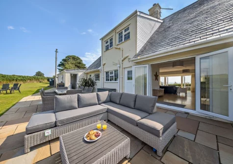 The patio, outdoor sitting & alfresco dining area at Hillside, Abersoch
