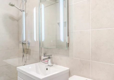 Bedroom #1 en-suite shower room at Just Beachy, Broad Haven