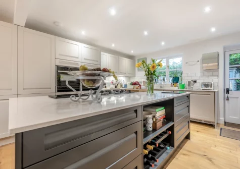 The kitchen at Lily Cottage, Angle