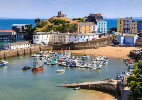 Little Albion, Tenby is very central yet quiet with immediate access to beaches, pubs & restaurants