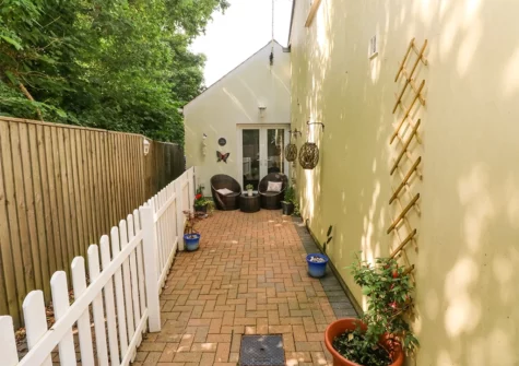 The rear courtyard at Love Cottage, Redberth