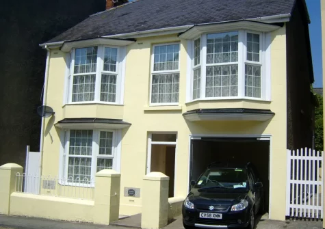 Mabel's Haven is a is a charming property in the picturesque seaside town of Tenby