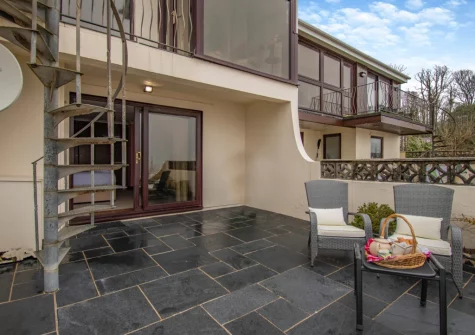 The patio & outdoor sitting area at Mariners Reach, Saundersfoot