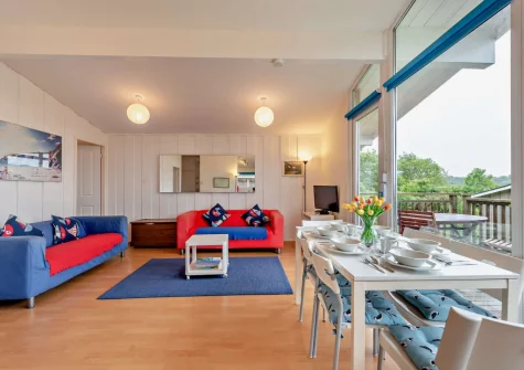 The living & dining area at Morning Tide, Burton Ferry