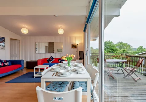 The living & dining area at Morning Tide, Burton Ferry