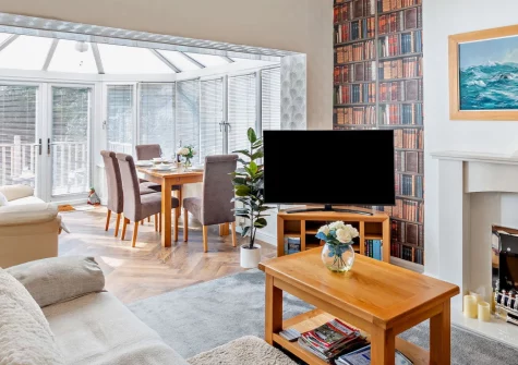 North Bay Bungalow, Rhos on Sea is a charming two-bedroom bungalow with a sun-trapped, south-facing enclosed garden, cosy renovated interiors, private parking and easy access to the beach, Llandudno and North Wales' finest coastal attractions.