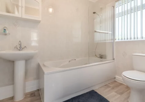 The bathroom at Oak View, Tenby