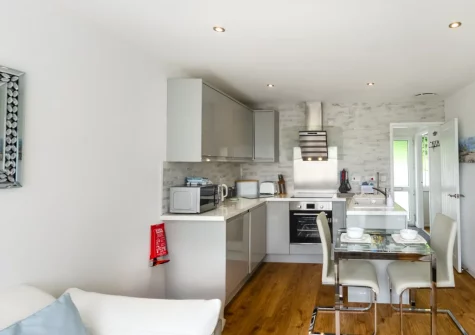 The kitchen & dining area at Ocean Breeze, Penally