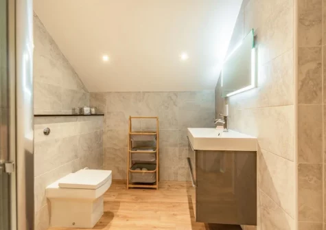 The shower room at Ocean Waves, Tenby