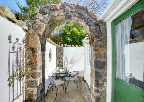 The small patio & outdoor sitting area at Old Gardeners Lodge, Saundersfoot