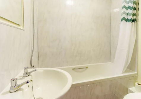 The bathroom at Old Mart Gate House, Narberth