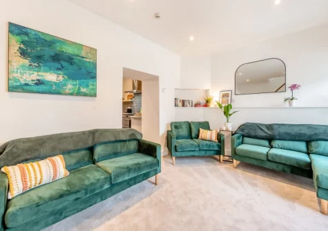 The living room at Pembroke House, Tenby