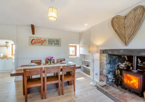 The dining room at Pen Goppa, Bryncroes