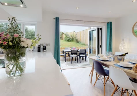 The kitchen & dining area at Penduick, Abersoch