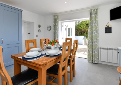 The kitchen & dining area at Pentraeth Cottage, Abersoch