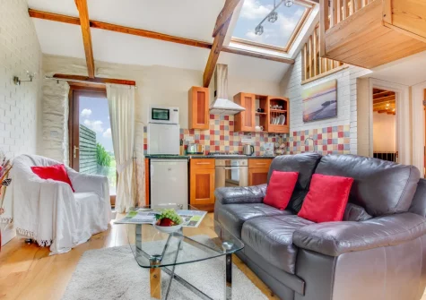 The living area & kitchen at Primrose Cottage, Haverfordwest