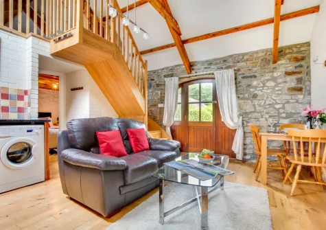The living & dining area at Primrose Cottage, Haverfordwest