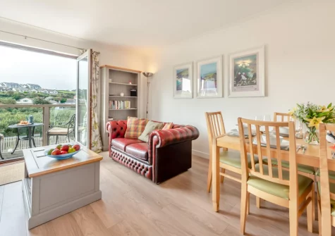 The living & dining area at Pufflings, Broad Haven