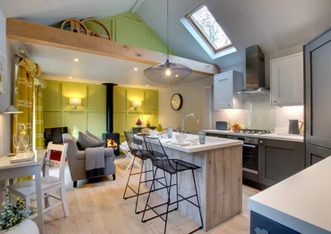 The living, dining area & kitchen at Pwdin Bach, Rhydyclafdy