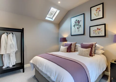 The bedroom at Pwdin Bach, Rhydyclafdy