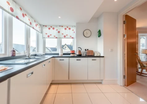 The kitchen at Rhodewood Apartment, Saundersfoot