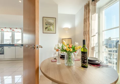 The kitchen & dining area at Rhodewood Apartment, Saundersfoot