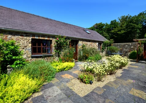 The patio & outdoor sitting area at Rose Cottage, Haverfordwest