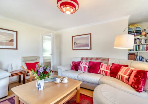 The living room at Sanderling House, Dale