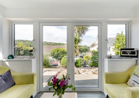 The sun room at Sanderling House, Dale