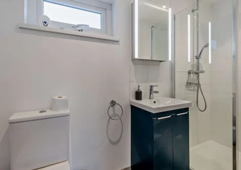 Bedroom #1 en-suite shower room at Sands Afoot, Saundersfoot