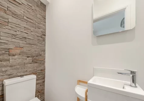 Bedroom #1 en-suite shower room at Sandy View at Harbour Heights, Saundersfoot