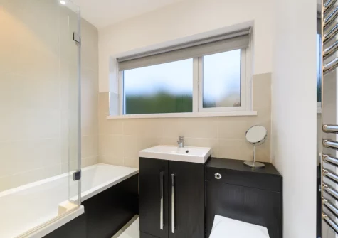 The bathroom at Sea Heights, Saundersfoot