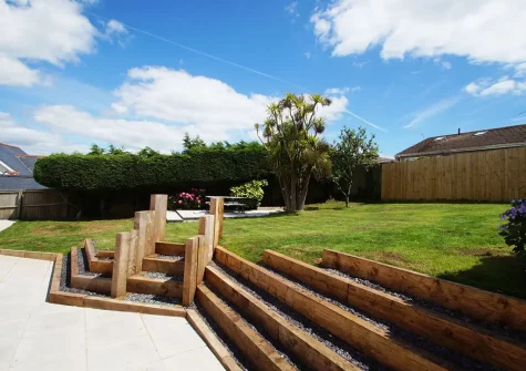 The garden, patio, barbecue & alfresco dining area at Sea Heights, Saundersfoot