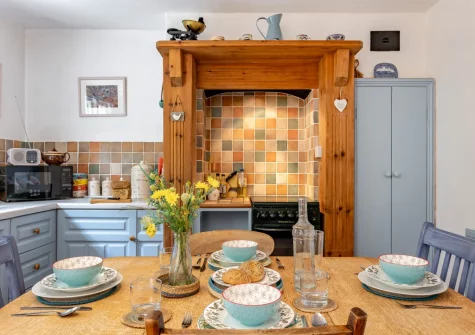 The kitchen & dining area at Sea Thrift, Aberdovey