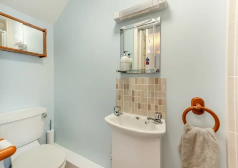 Bedroom #1 en-suite shower room at Shore Break, Broad Haven