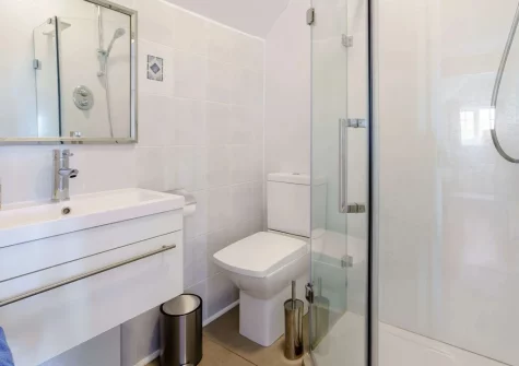 Bedroom #2 en-suite shower rom at Skerry Back, Saundersfoot