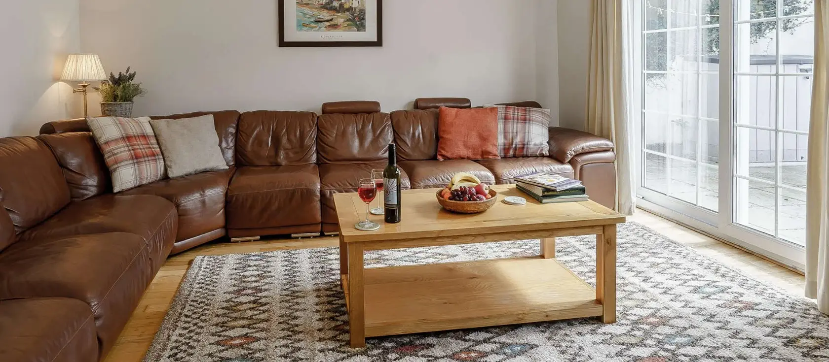 Skerry Back, Saundersfoot is a spacious six-bedroom detached home perfect for large group holidays. With stunning bay views, garden, and beach access within 500 metres, it's your ideal base for creating unforgettable Welsh coastal memories.