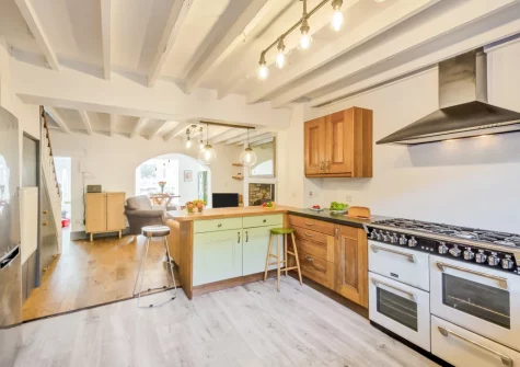The kitchen at Slate Trail Retreat, Cwm Penmachno