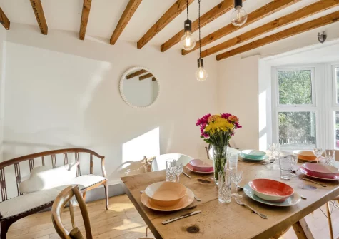 The dining area at Slate Trail Retreat, Cwm Penmachno