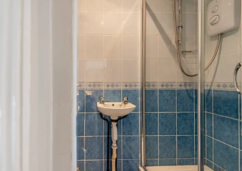 The shower room at Somerville, Tenby