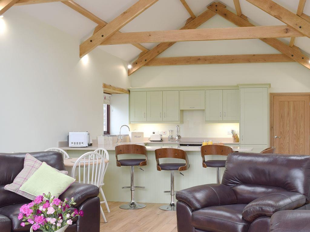 Southlands Barn, Moreton Holiday cottages in Wales