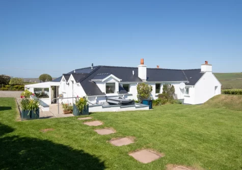 The enclosed rear garden at Southwood Cottage, Newgale