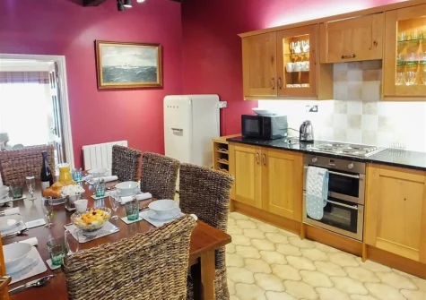 The kitchen & dining area at Sparta Cottage, Tenby