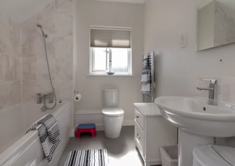 The bathroom at Spring Meadow, Saint Florence